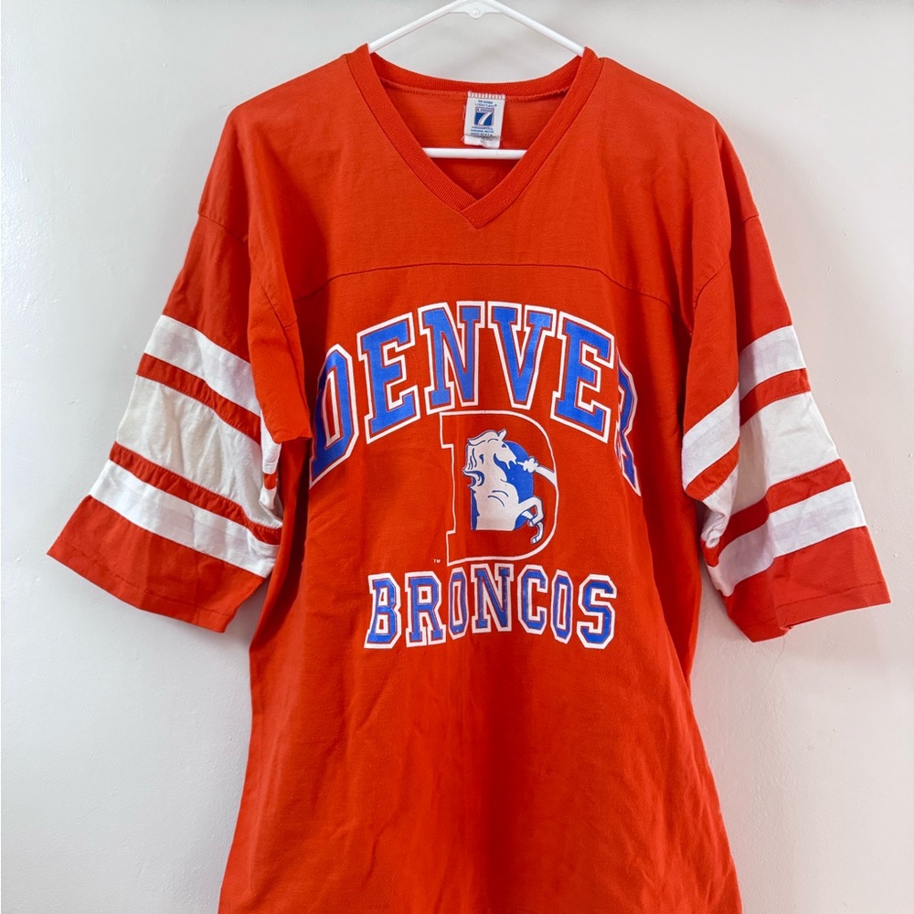 Vintage Denver Broncos T-Shirt